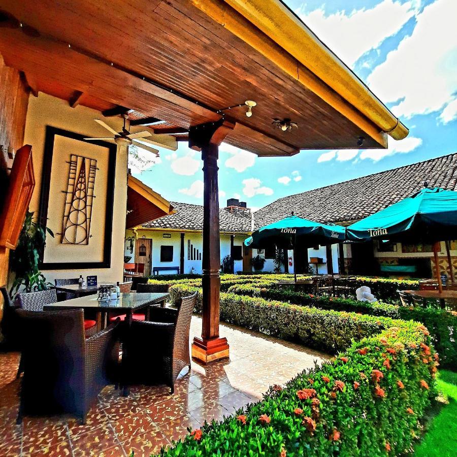 Hotel La Posada Del Doctor Leon Exterior photo