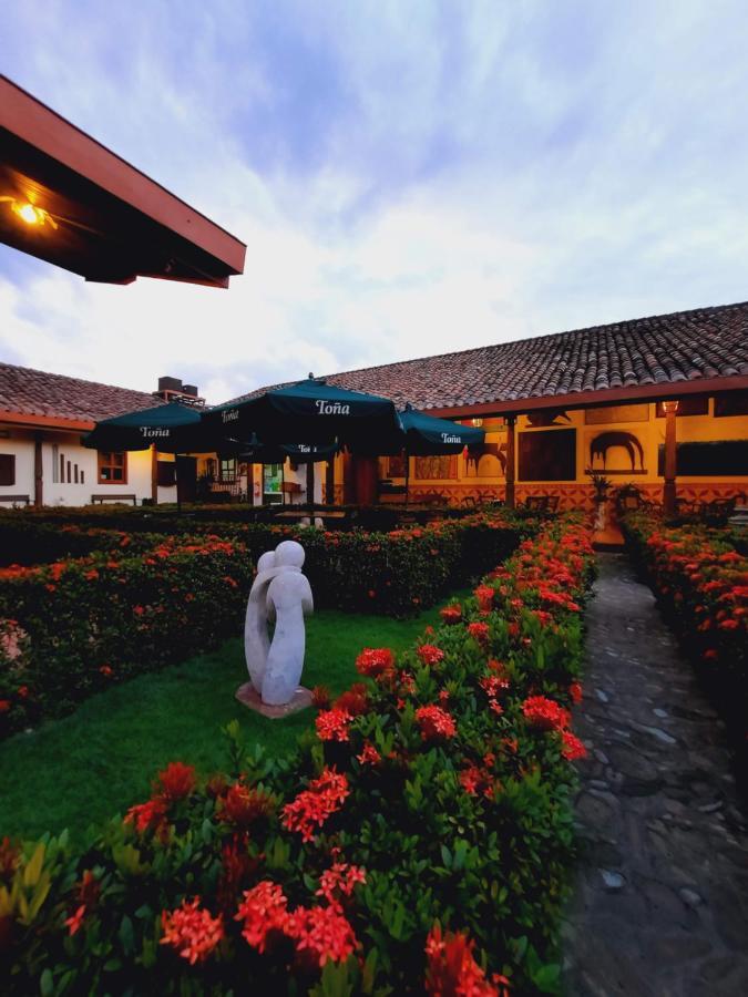 Hotel La Posada Del Doctor Leon Exterior photo