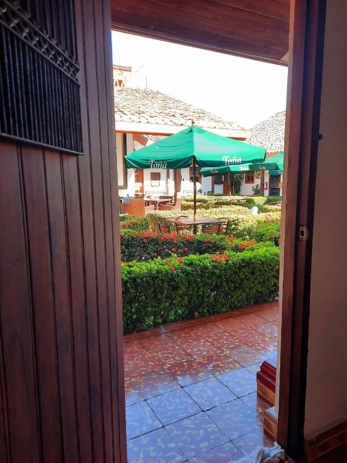 Hotel La Posada Del Doctor Leon Exterior photo